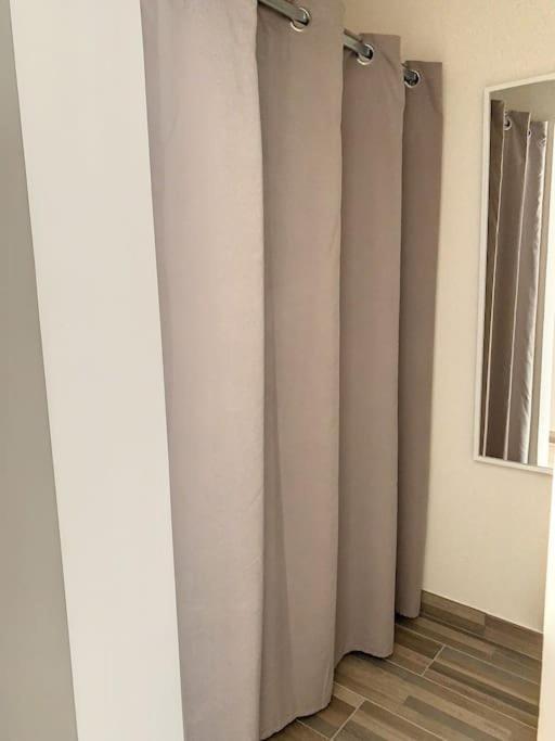 Le Jeanne Apartment Compiègne Екстериор снимка